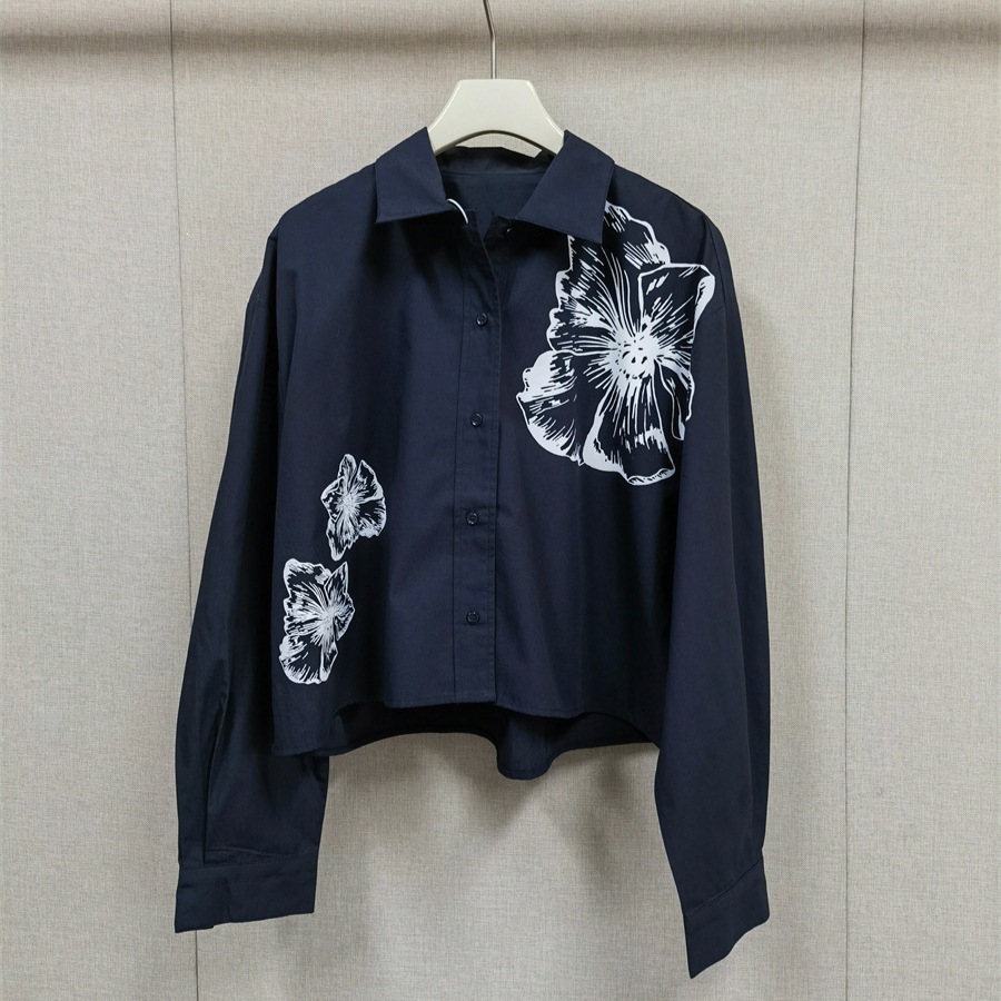 ロマンチックな白い花柄シャツとショートスカートセット春夏コッ - Korean Lifestyle のレビューと価格